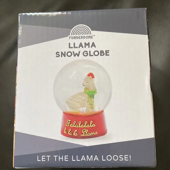 FUNDERDOME®
LLAMA SNOW GLOBE LET THE LLAMA LOOSE! 4.5” Tall, NWB, Box shows wear - Picture 3 of 3